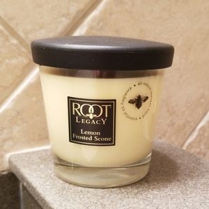 Root Legacy Lemon Frosted Scone Candle